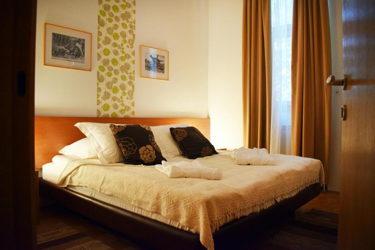 Hotel Hunting House Turija Exterior foto